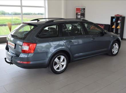 Škoda - Octavia