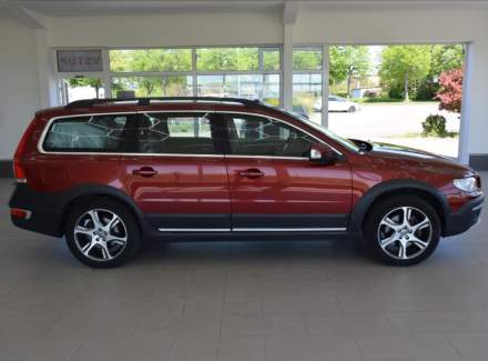 Volvo - XC70