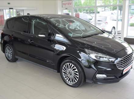 Ford - S-MAX