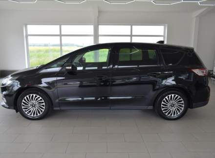 Ford - S-MAX