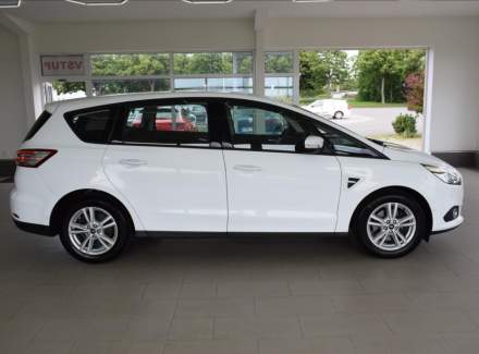 Ford - S-MAX