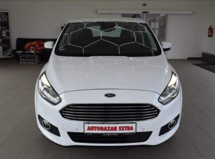 Ford - S-MAX