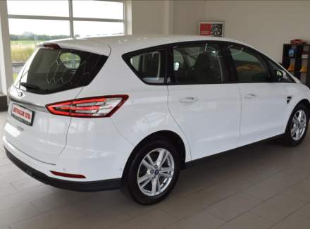Ford - S-MAX