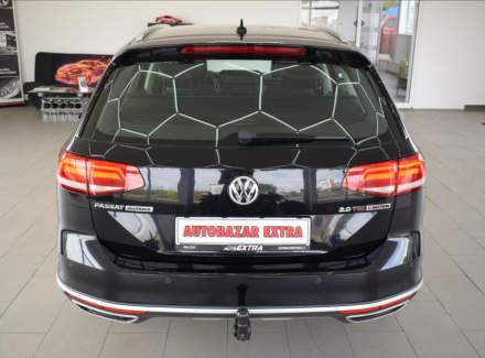 Volkswagen - Passat