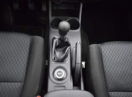 Mitsubishi - Outlander