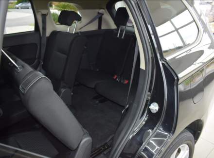 Mitsubishi - Outlander