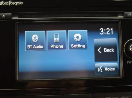 Mitsubishi - Outlander