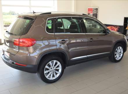 Volkswagen - Tiguan