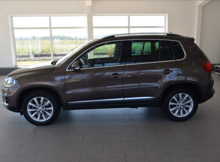 Volkswagen - Tiguan