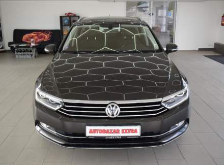 Volkswagen - Passat