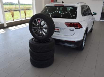 Volkswagen - Tiguan