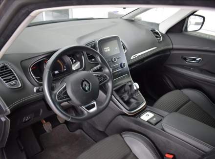 Renault - Scenic