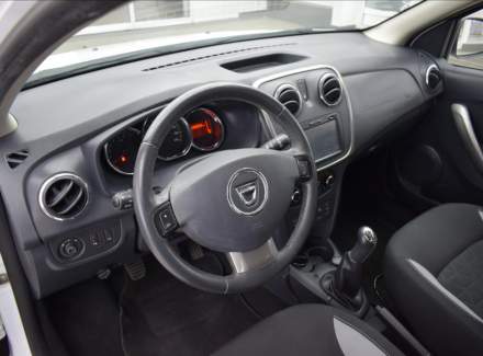 Dacia - Sandero