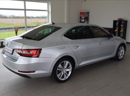 Škoda - Superb