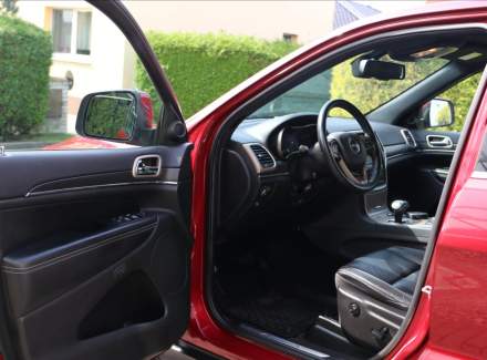 Jeep - Grand Cherokee