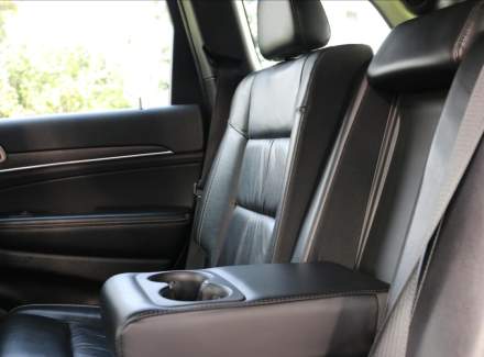 Jeep - Grand Cherokee