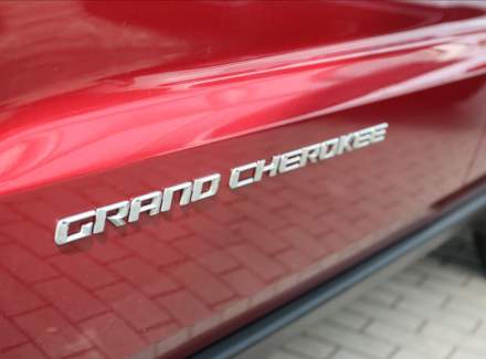 Jeep - Grand Cherokee