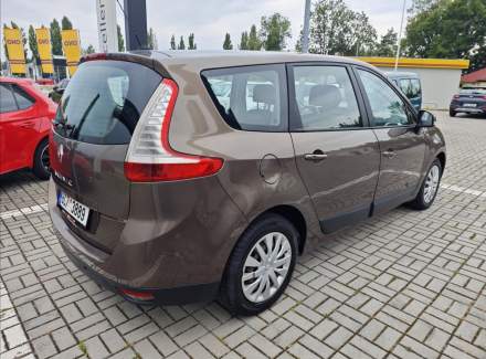 Renault - Scenic