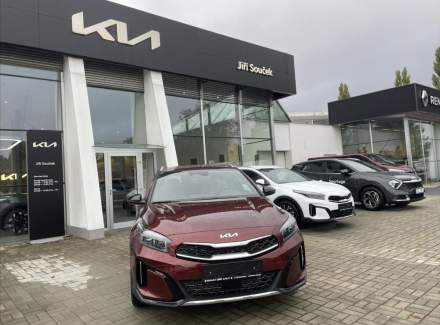 Kia - XCeed