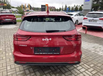 Kia - Cee'd