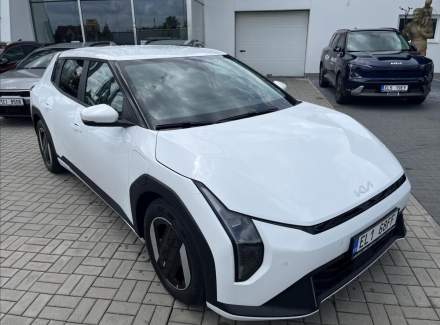Kia - EV4