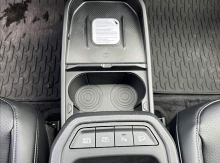 Kia - EV4