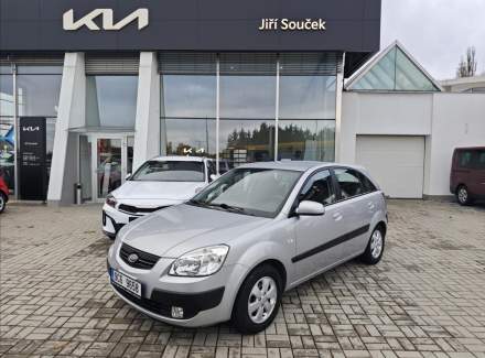 Kia - Rio
