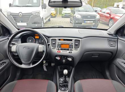 Kia - Rio