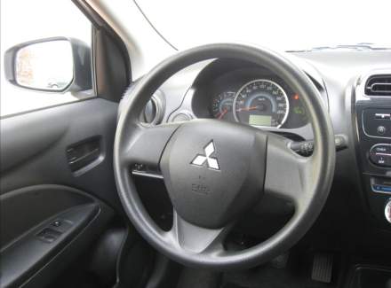 Mitsubishi - Space Star