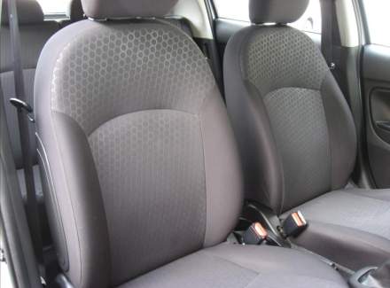 Mitsubishi - Space Star