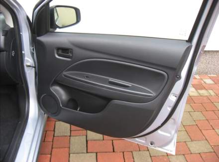 Mitsubishi - Space Star