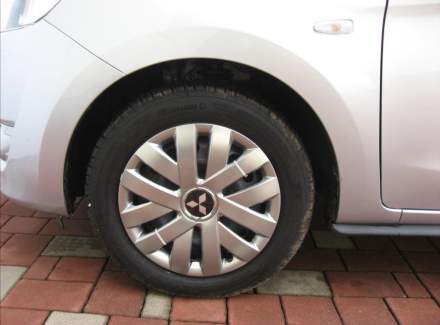 Mitsubishi - Space Star