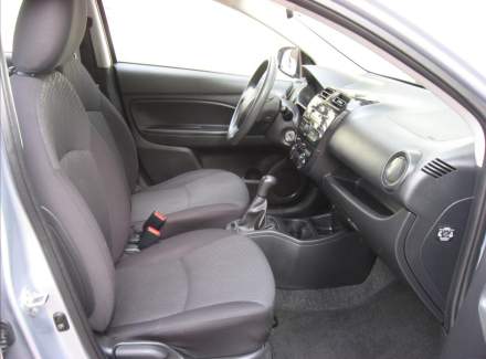 Mitsubishi - Space Star