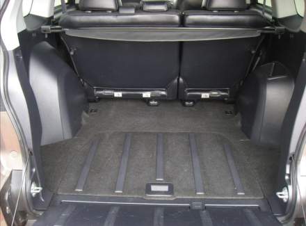 Mitsubishi - Outlander