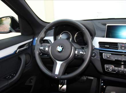 BMW - X1