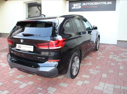 BMW - X1