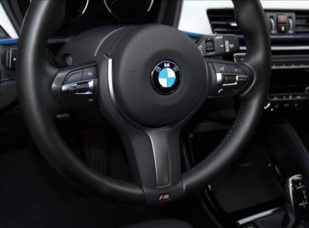 BMW - X1