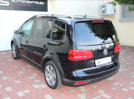 Volkswagen - Touran