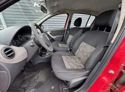 Dacia - Sandero