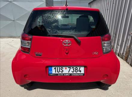 Toyota - iQ