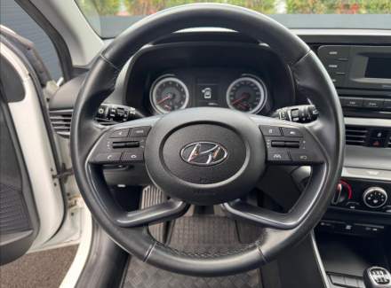 Hyundai - i20