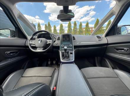 Renault - Scenic
