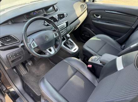 Renault - Scenic