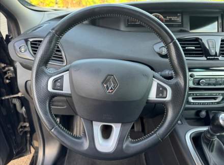 Renault - Scenic