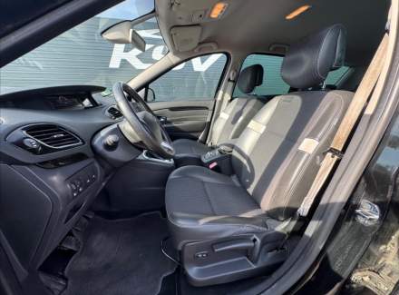 Renault - Scenic