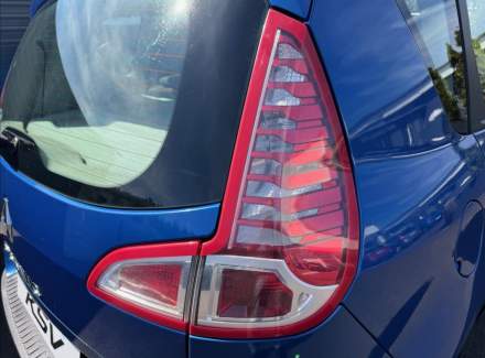 Renault - Scenic
