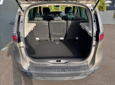 Renault - Scenic