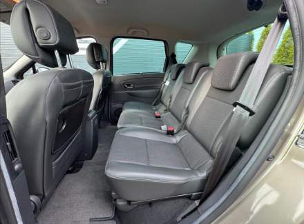 Renault - Scenic