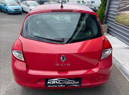 Renault - Clio