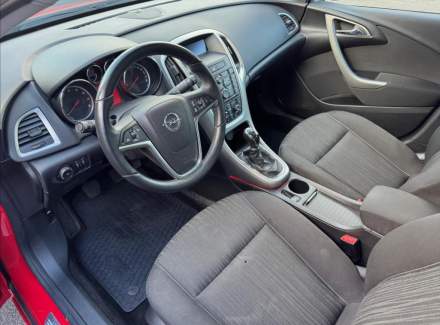 Opel - Astra